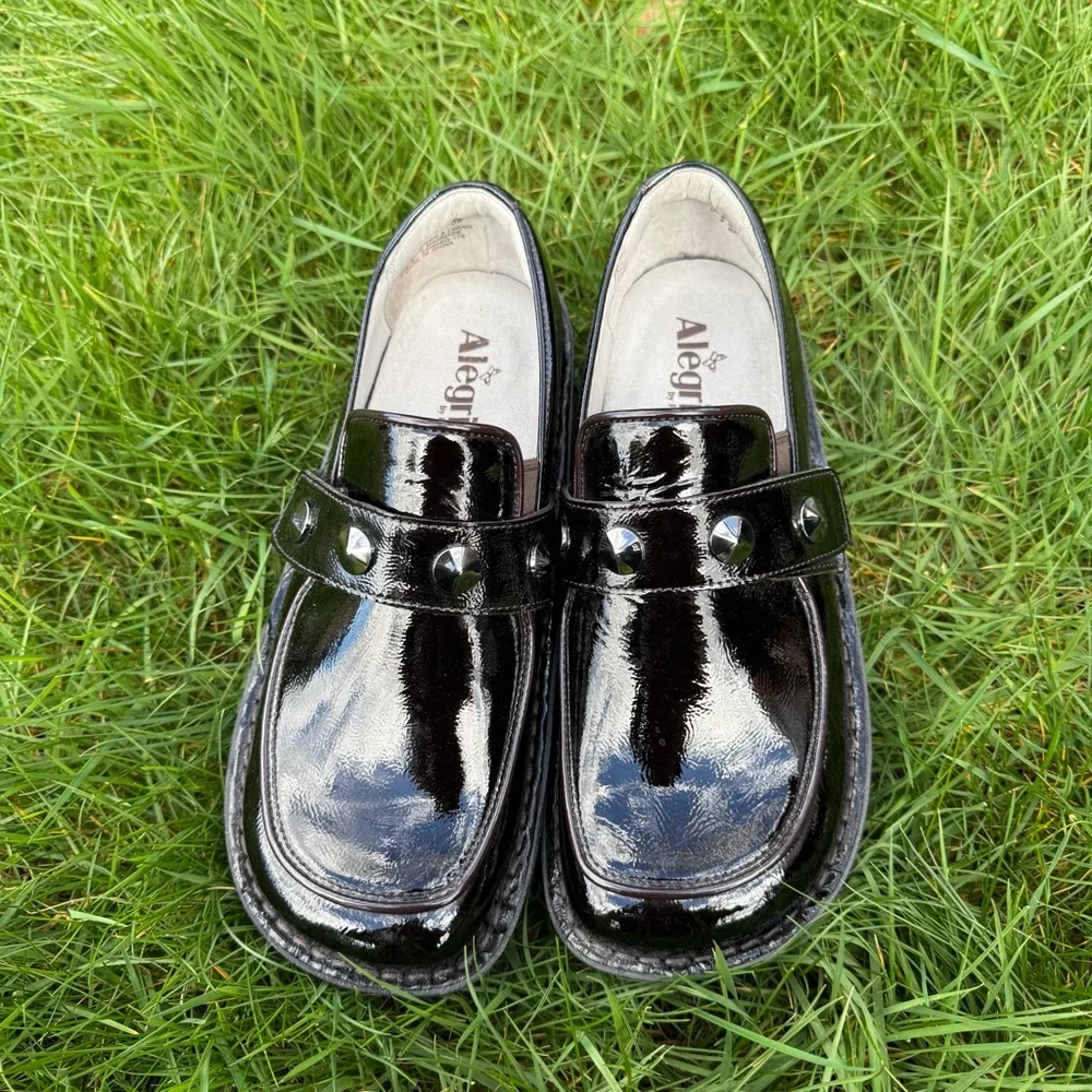 Rare Alegria by PG Lite Black Patent Studded "Rocker" Loafers - Picture 3 of 7